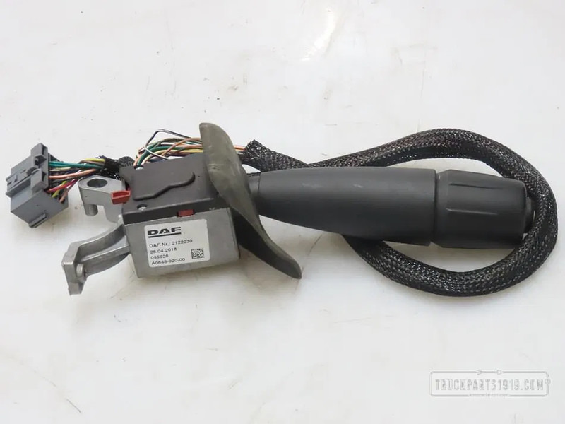 DAF 2122030 Stuurkolom schak. li. DAF - Instrumentbräda för Lastbil: bild 1 DAF 2122030 Stuurkolom schak. li. DAF - Instrumentbräda för Lastbil: bild 1