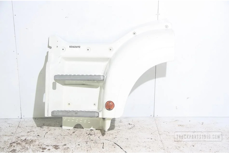 MAN TGS Body & Chassis Parts Instapbak Li. TGS - Fotsteg för Lastbil: bild 1 MAN TGS Body & Chassis Parts Instapbak Li. TGS - Fotsteg för Lastbil: bild 1