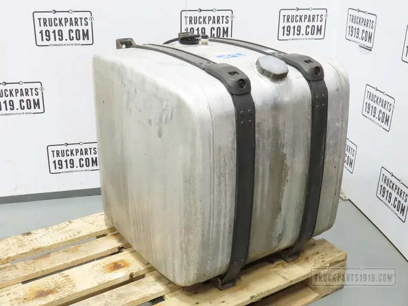 Scania 1888934 Brandstoftank + steunen 320L - Bränsletank för Lastbil: bild 1 Scania 1888934 Brandstoftank + steunen 320L - Bränsletank för Lastbil: bild 1