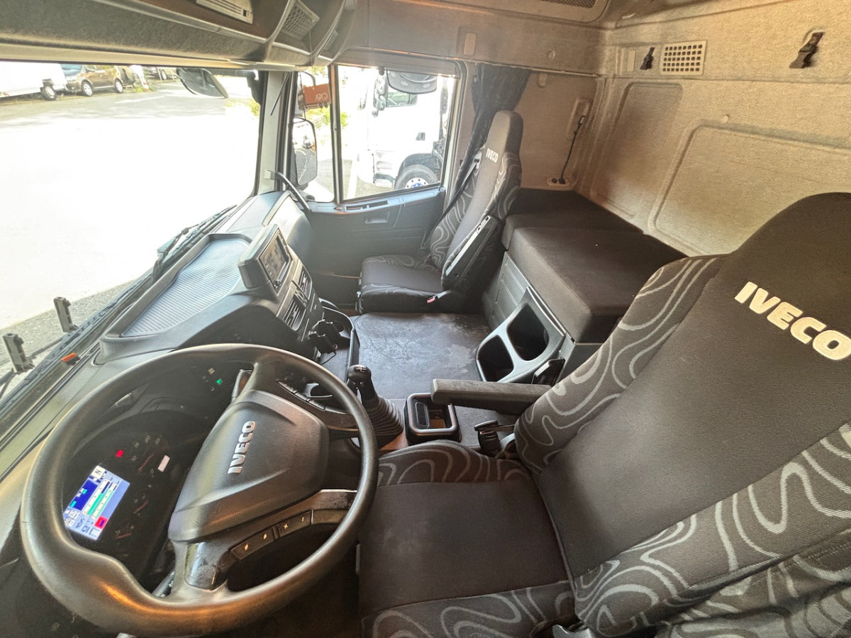 IVECO 190S40 Stralis - Kapellbil: bild 4 IVECO 190S40 Stralis - Kapellbil: bild 4