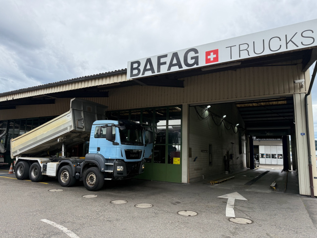 MAN TGS 35.480 8x4 - Tippbil lastbil: bild 2 MAN TGS 35.480 8x4 - Tippbil lastbil: bild 2