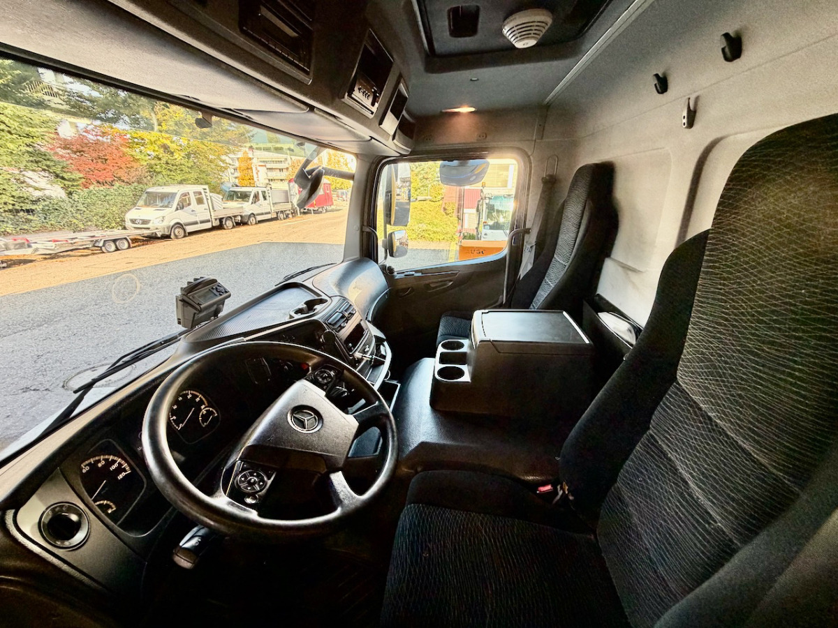 MERCEDES 1224 L - Kapellbil: bild 4 MERCEDES 1224 L - Kapellbil: bild 4