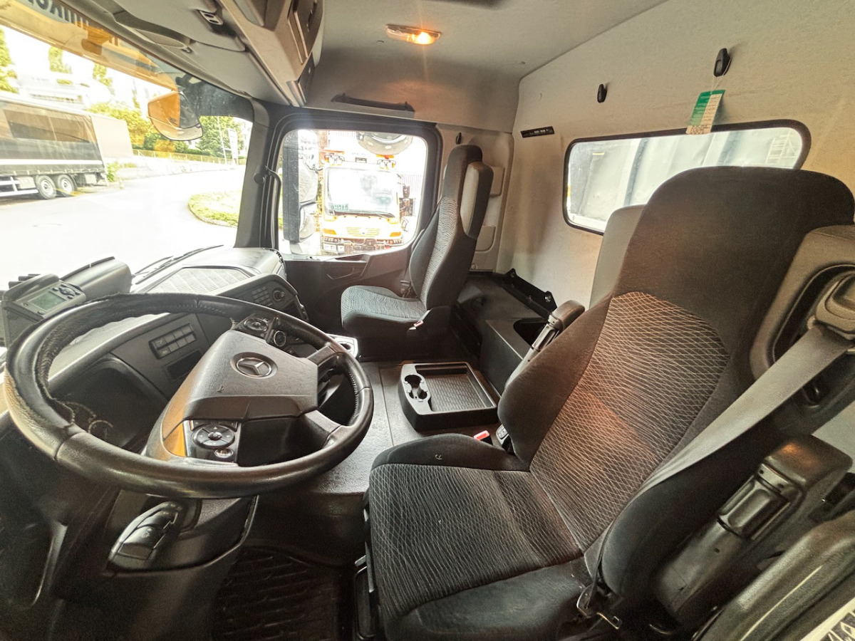 MERCEDES Arocs 3251 - Tippbil lastbil: bild 4 MERCEDES Arocs 3251 - Tippbil lastbil: bild 4