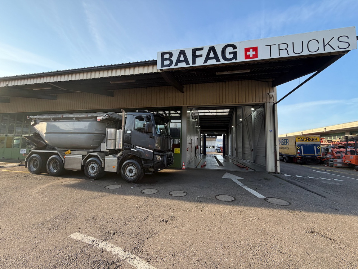 RENAULT C520 8x4 Wechselsystem Siloki + Kipper - Tippbil lastbil: bild 4 RENAULT C520 8x4 Wechselsystem Siloki + Kipper - Tippbil lastbil: bild 4