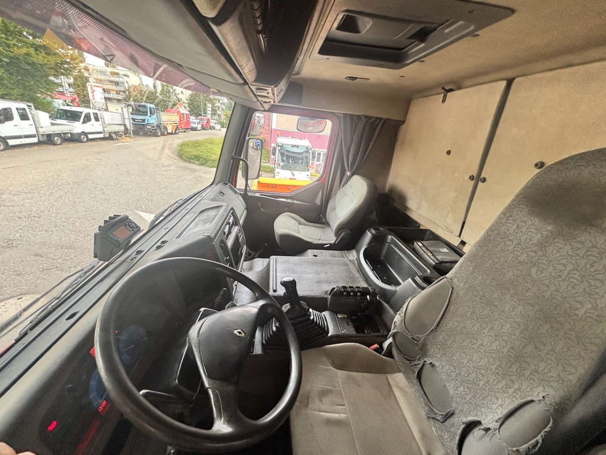 RENAULT Kerax 420DCI 4x4 - Tippbil lastbil: bild 4 RENAULT Kerax 420DCI 4x4 - Tippbil lastbil: bild 4