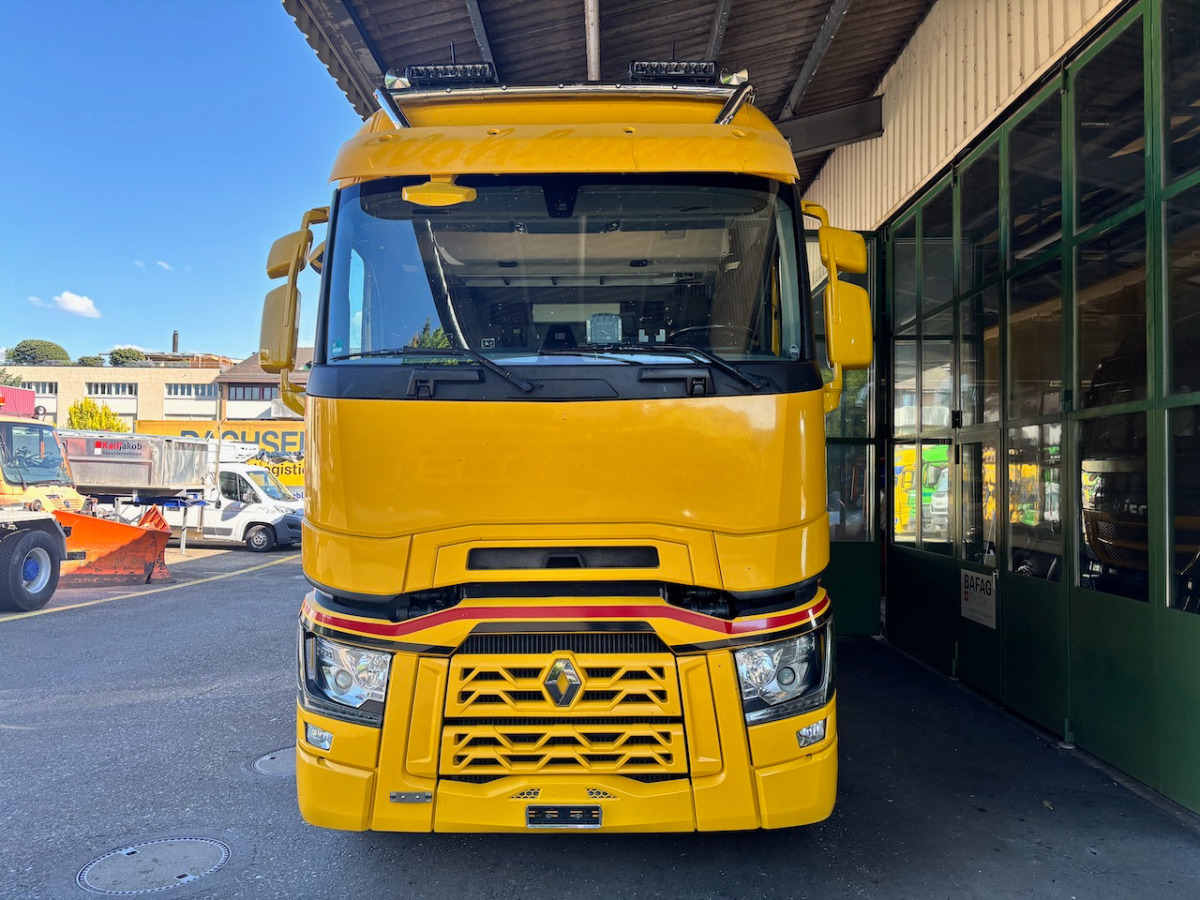RENAULT T520 - Lastbil med skåp: bild 3 RENAULT T520 - Lastbil med skåp: bild 3