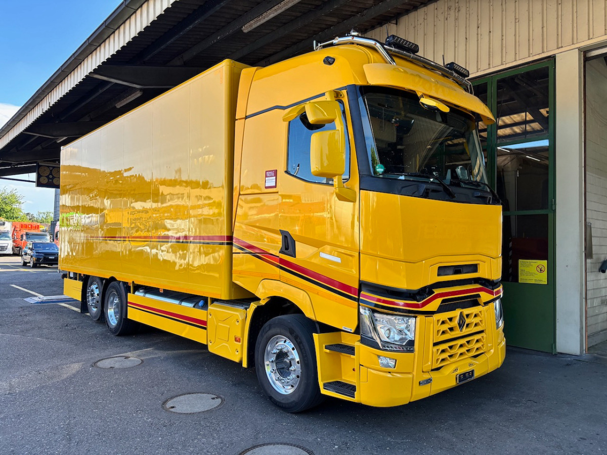 RENAULT T520 - Lastbil med skåp: bild 1 RENAULT T520 - Lastbil med skåp: bild 1