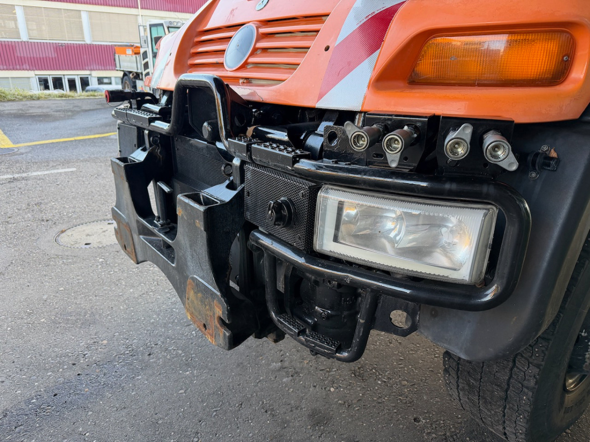 UNIMOG U400 - Utility/ Specialfordon: bild 4 UNIMOG U400 - Utility/ Specialfordon: bild 4