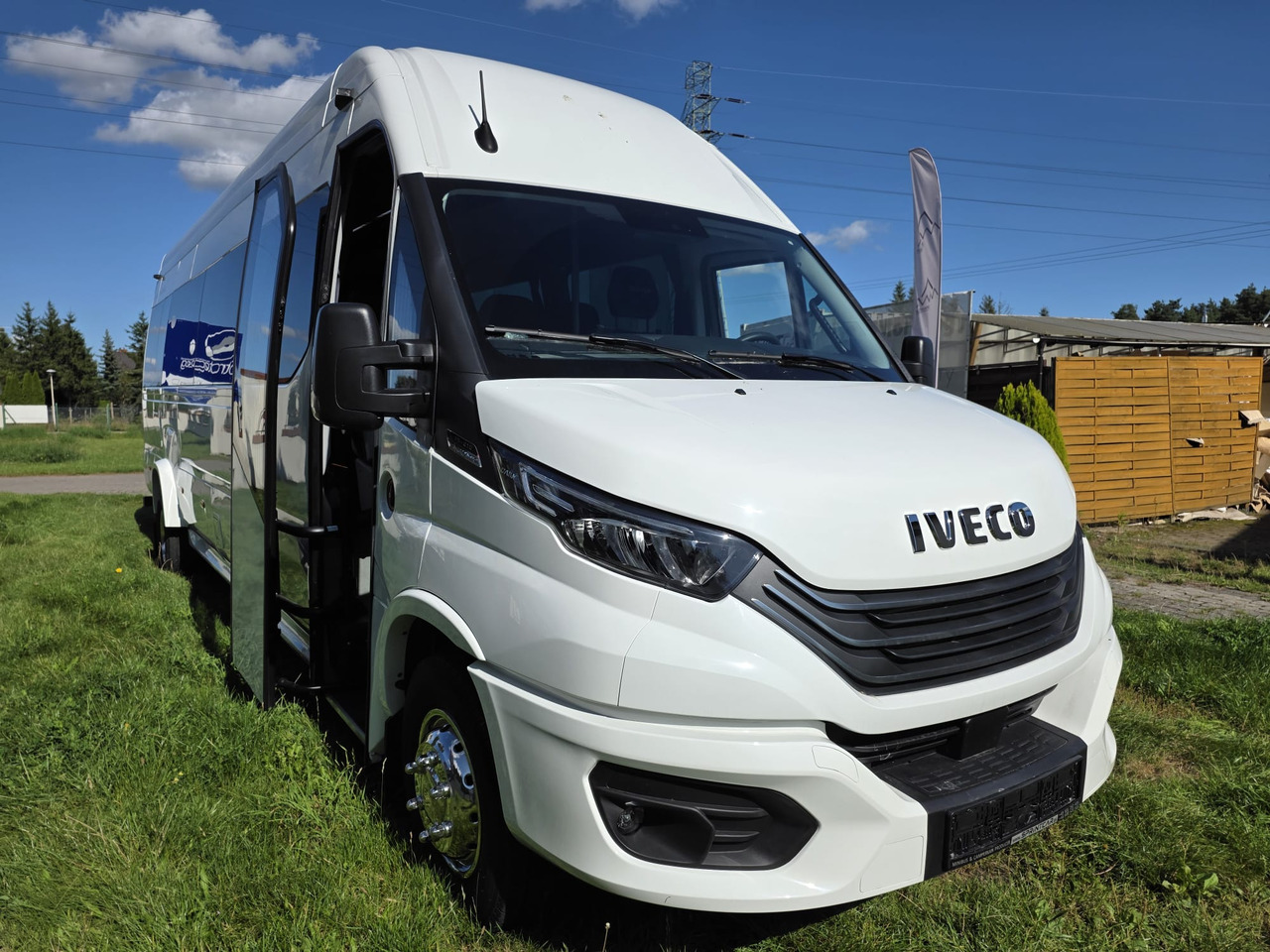 IVECO Daily 65C 22+1+1 - Minibuss, Persontransport: bild 1 IVECO Daily 65C 22+1+1 - Minibuss, Persontransport: bild 1