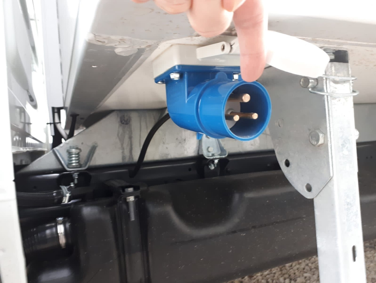 Iveco Daily 70C21A8 Tiefkühkoffer -18°C - Kylbil: bild 3 Iveco Daily 70C21A8 Tiefkühkoffer -18°C - Kylbil: bild 3