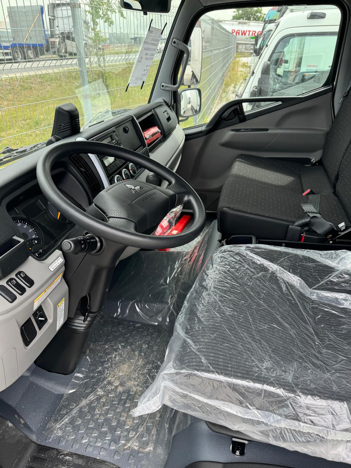 Mitsubishi Canter FUSO 70C18 Isotherm Koffer - Isotermiska lastbil: bild 3 Mitsubishi Canter FUSO 70C18 Isotherm Koffer - Isotermiska lastbil: bild 3