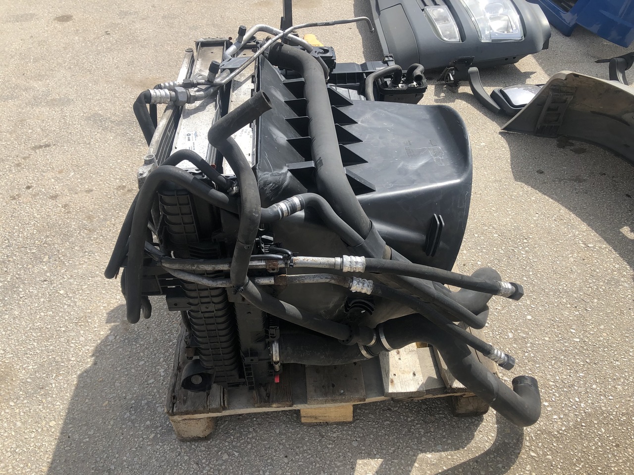 AIR CONDITION (COMPLETE SET) ATEGO 2 4cyl. - A/C reservdel för Lastbil: bild 5 AIR CONDITION (COMPLETE SET) ATEGO 2 4cyl. - A/C reservdel för Lastbil: bild 5