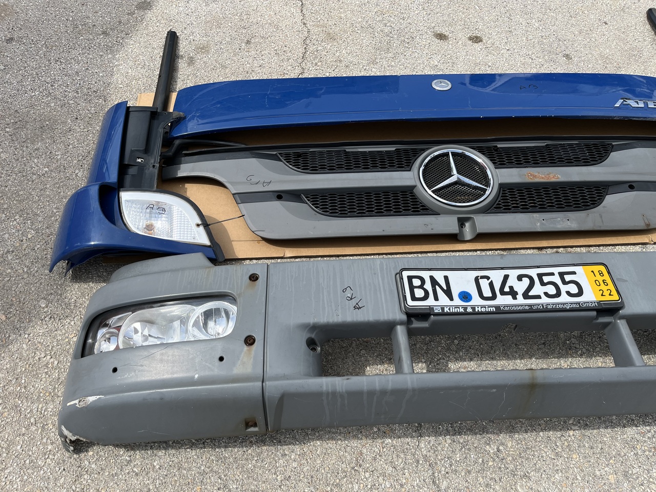 FRONT PACKET ATEGO 3  - Karosseri och exteriör för Lastbil: bild 3 FRONT PACKET ATEGO 3  - Karosseri och exteriör för Lastbil: bild 3