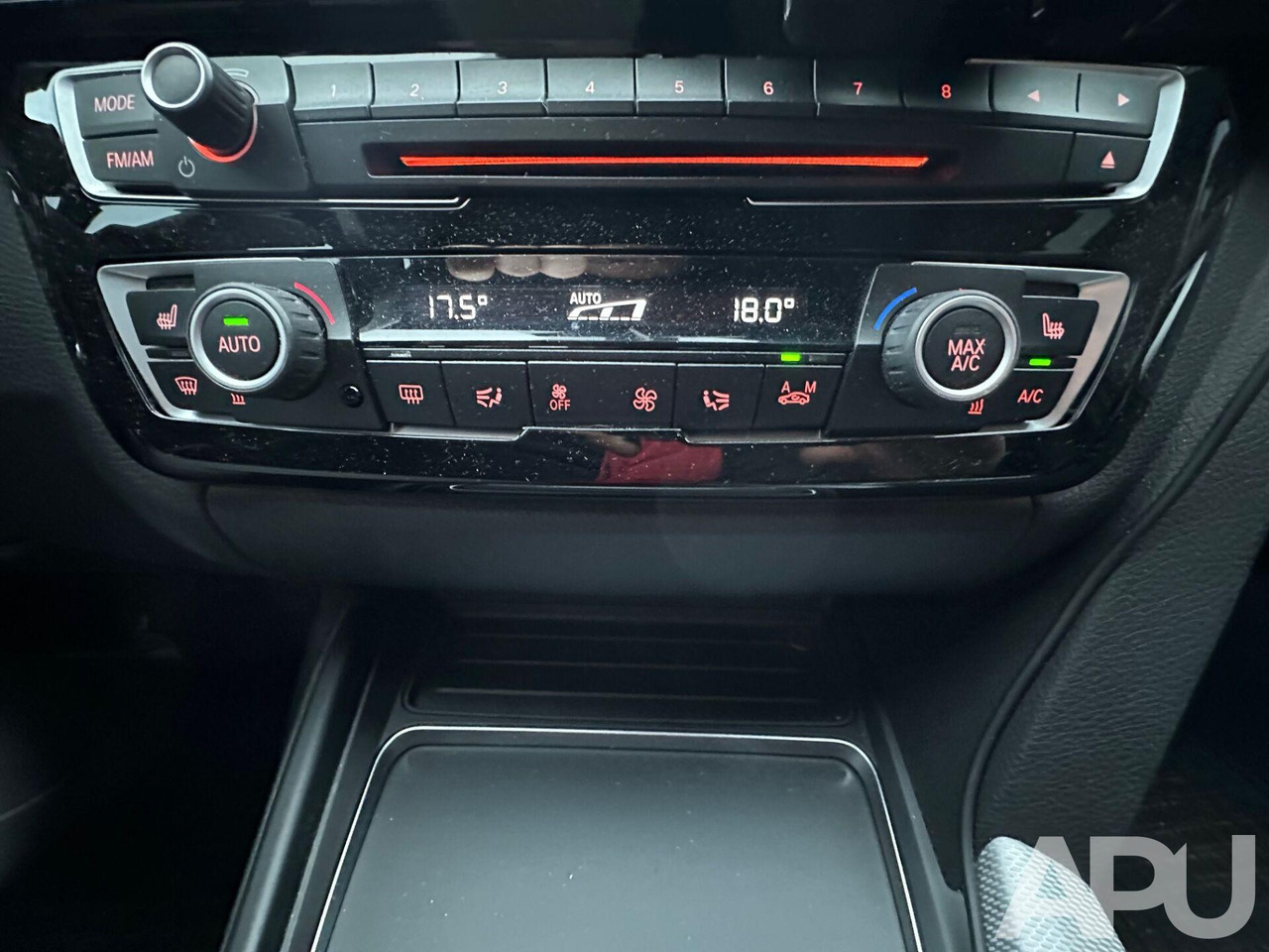 BMW 330i F30 M-PAKIET PERFORMANCE - Personbil: bild 2 BMW 330i F30 M-PAKIET PERFORMANCE - Personbil: bild 2