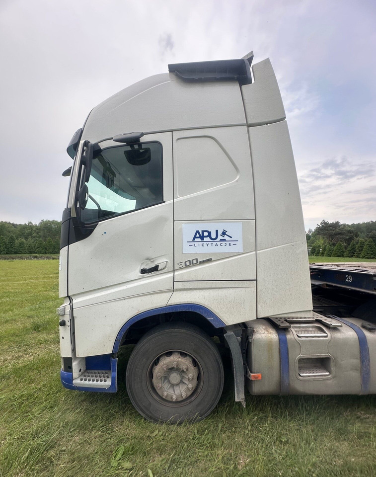 Dragbil VOLVO FH500 6×2: bild 11