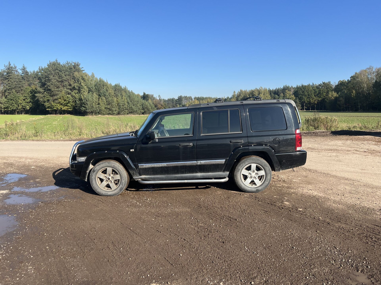 Jeep Comannder 3.0CRD V6 - Personbil: bild 2 Jeep Comannder 3.0CRD V6 - Personbil: bild 2