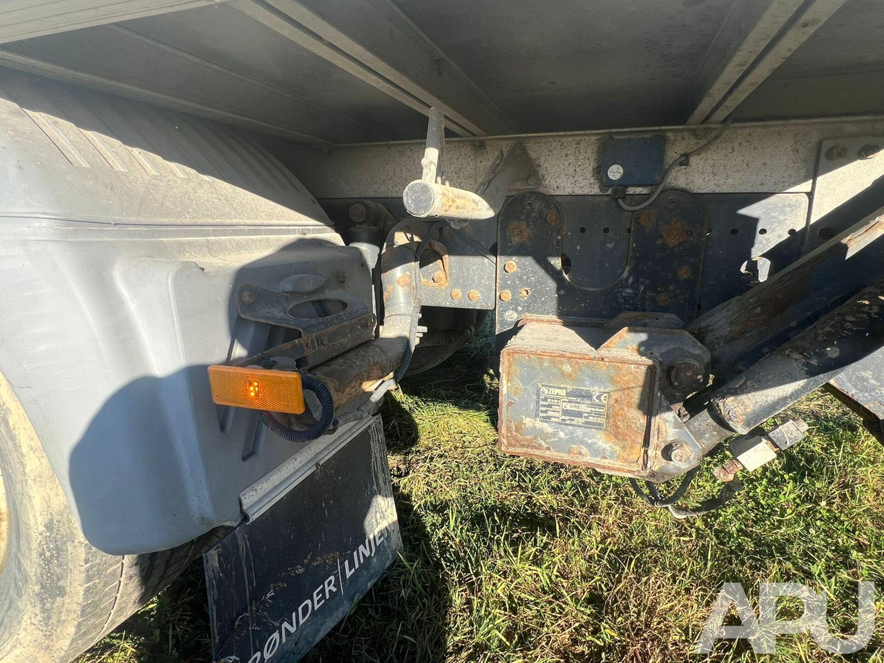 Lastbil med skåp Mercedes-Benz Atego 1324: bild 18