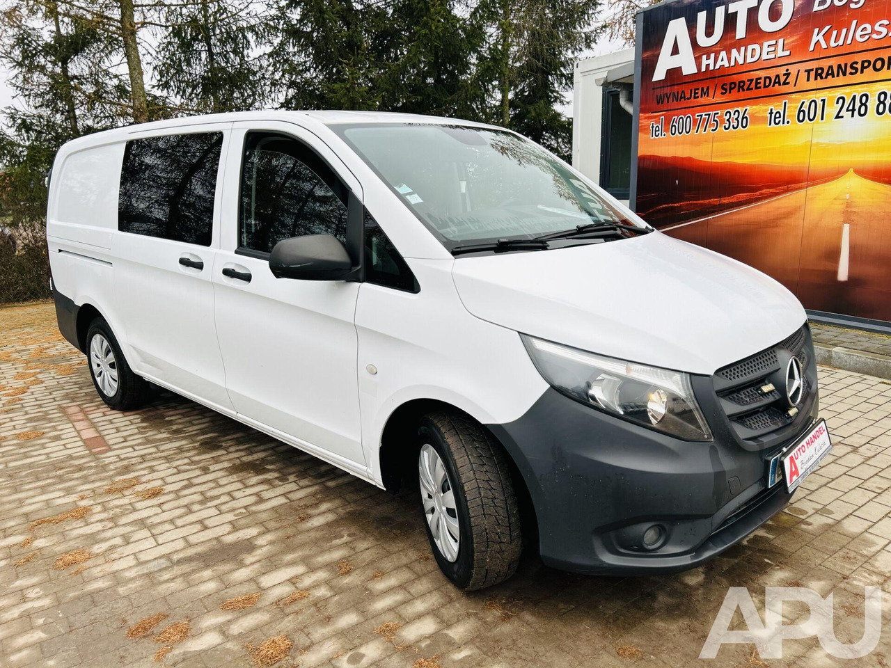 Mercedes-Benz Vito Automat 136KM - Dubbelhytt transportbil: bild 3 Mercedes-Benz Vito Automat 136KM - Dubbelhytt transportbil: bild 3