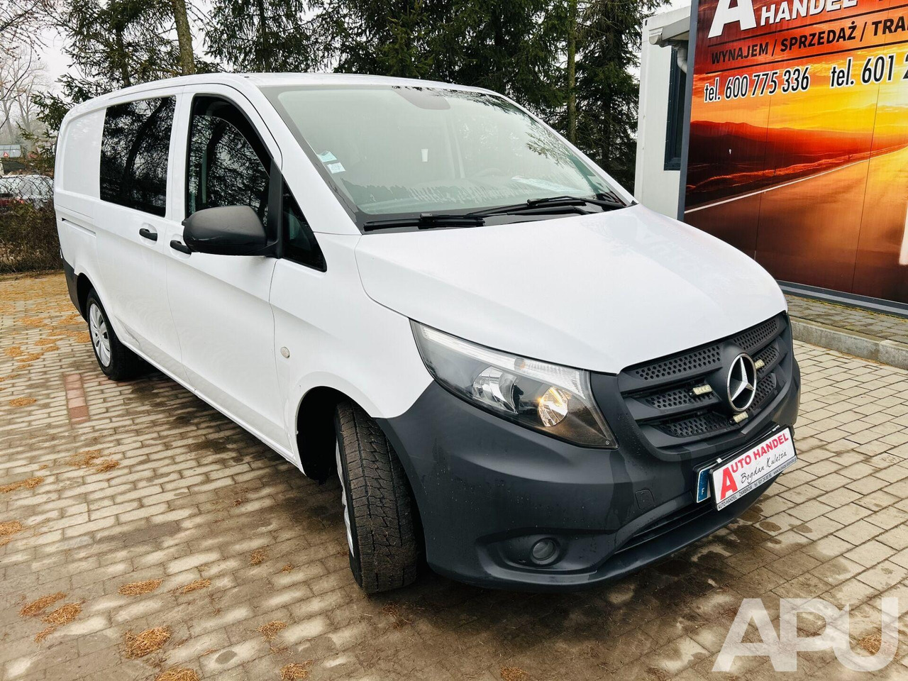 Mercedes-Benz Vito Automat 136KM - Dubbelhytt transportbil: bild 4 Mercedes-Benz Vito Automat 136KM - Dubbelhytt transportbil: bild 4