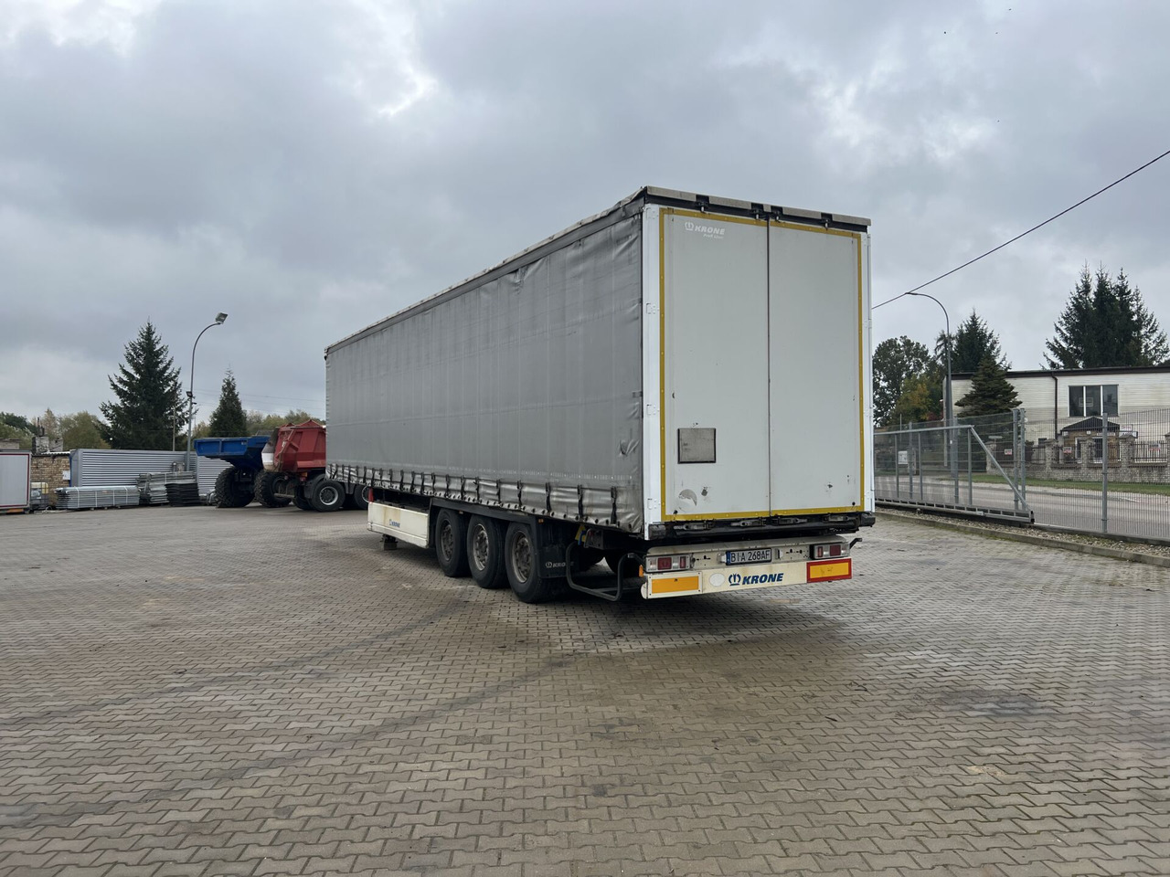 Naczepa ciężarowa KRONE - Kapelltrailer: bild 3 Naczepa ciężarowa KRONE - Kapelltrailer: bild 3