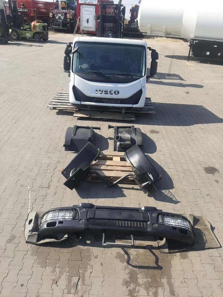 IVECO EUROCARGO 150-280 EURO 5-6 CABINE 4X4 NIEUW HANDMATIG 000135 - Hytt för Lastbil: bild 4 IVECO EUROCARGO 150-280 EURO 5-6 CABINE 4X4 NIEUW HANDMATIG 000135 - Hytt för Lastbil: bild 4