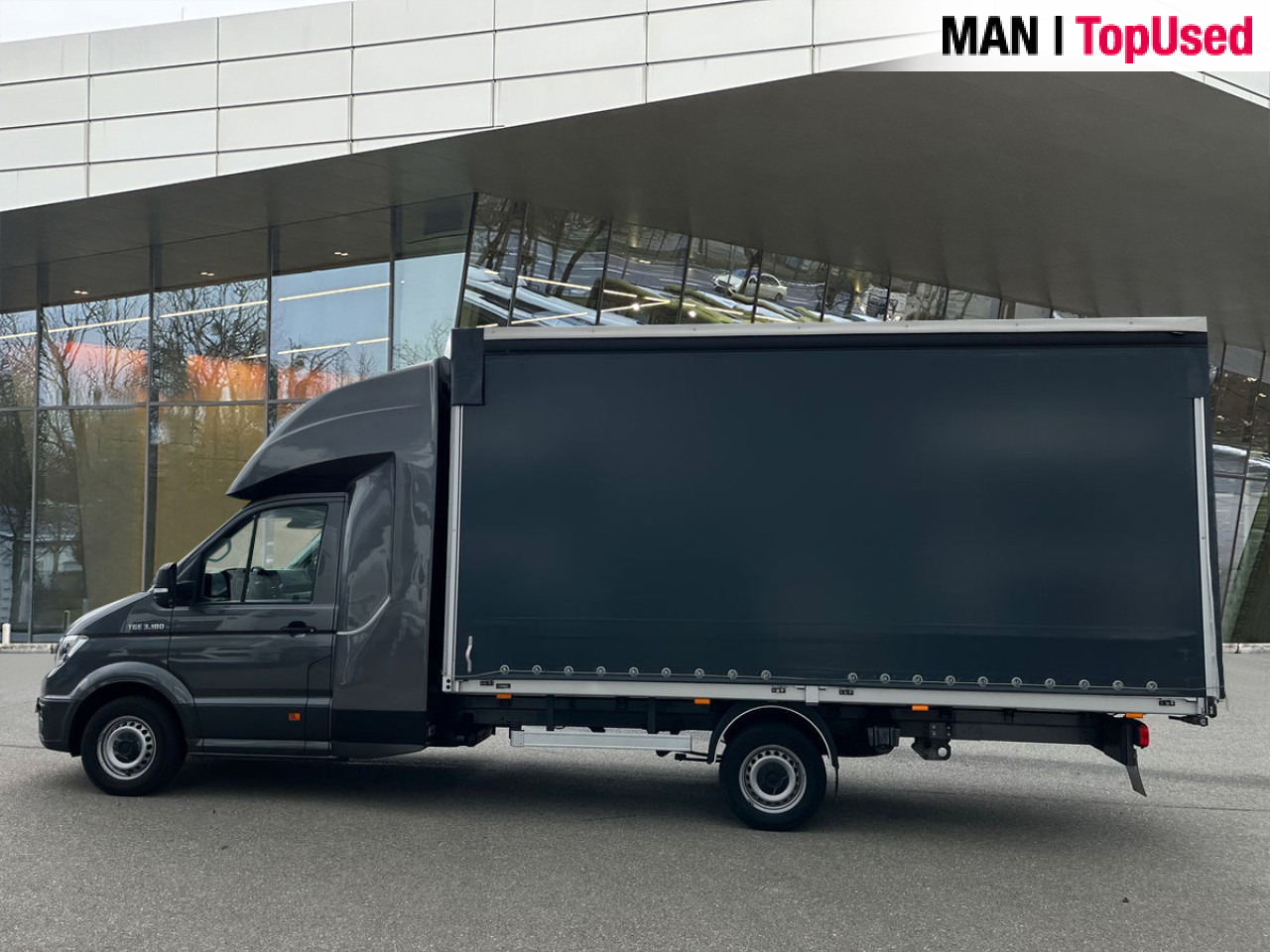 MAN TGE 3.180 4X2F SB - Transportbil med flak: bild 2 MAN TGE 3.180 4X2F SB - Transportbil med flak: bild 2