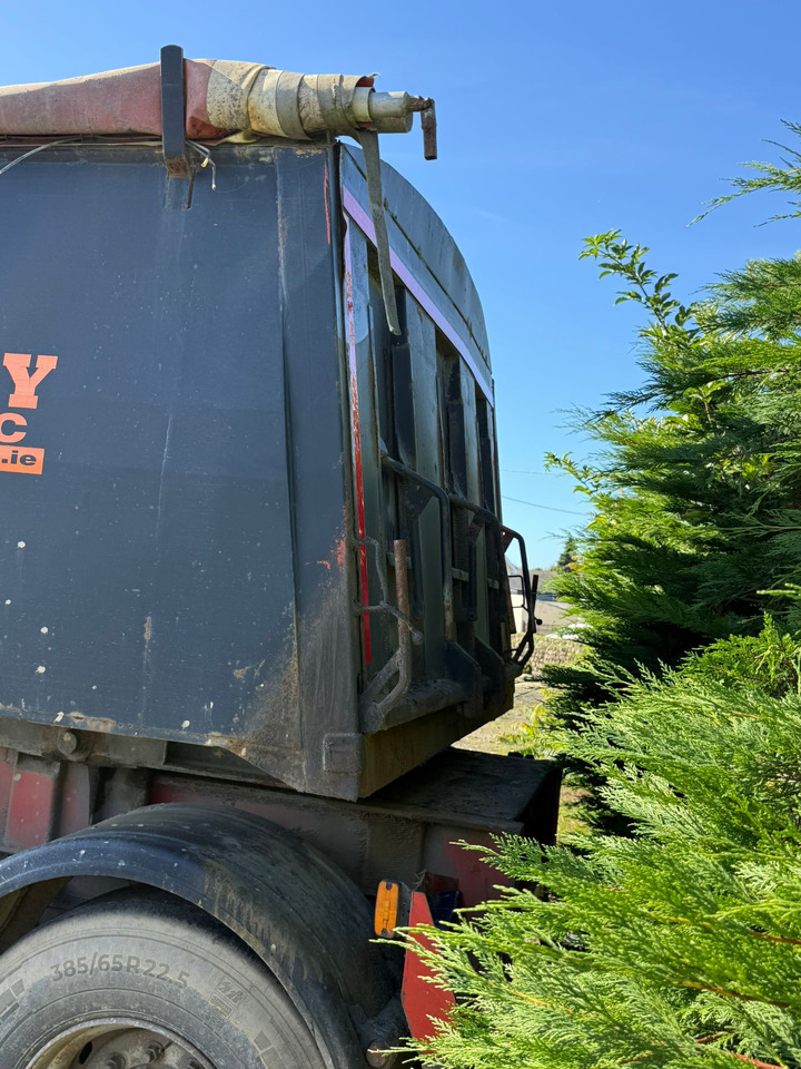 2004 Dennison Tri-axle Bulk Tipping Trailer - Tippbil semitrailer: bild 4 2004 Dennison Tri-axle Bulk Tipping Trailer - Tippbil semitrailer: bild 4