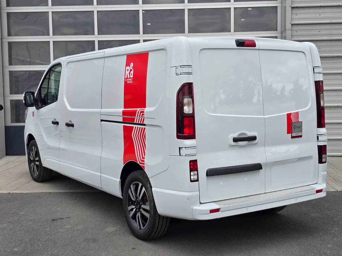 Leasa  NEW Renault Trafic Exclusive 170BHP/150BHP Auto White NEW Renault Trafic Exclusive 170BHP/150BHP Auto White: bild 6