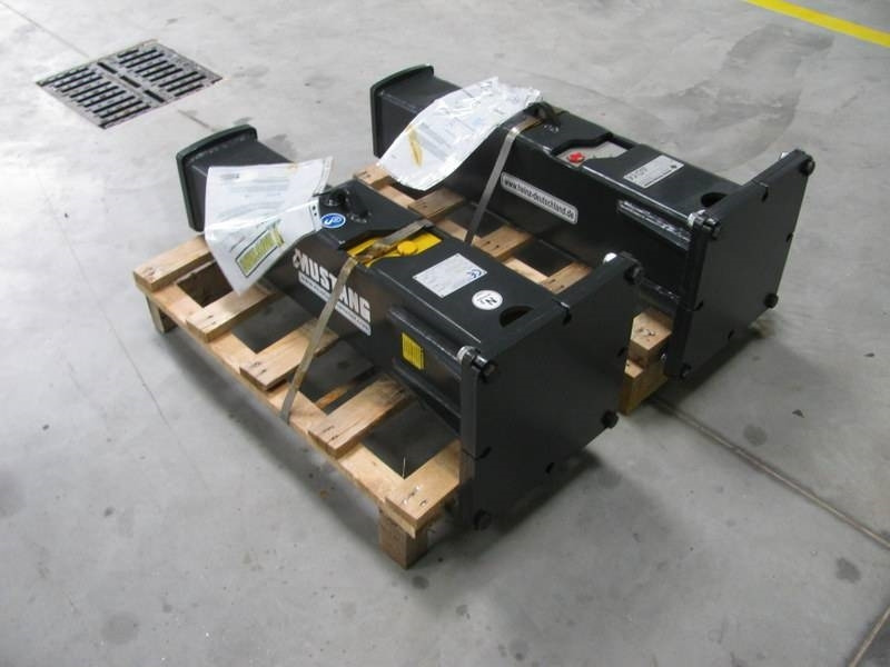 Mustang HM200 teža 205kg NOVO - Hydraulisk hammare för Byggmaskiner: bild 2 Mustang HM200 teža 205kg NOVO - Hydraulisk hammare för Byggmaskiner: bild 2