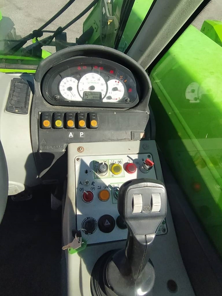 Merlo 32.6 - Teleskoplastar: bild 5 Merlo 32.6 - Teleskoplastar: bild 5