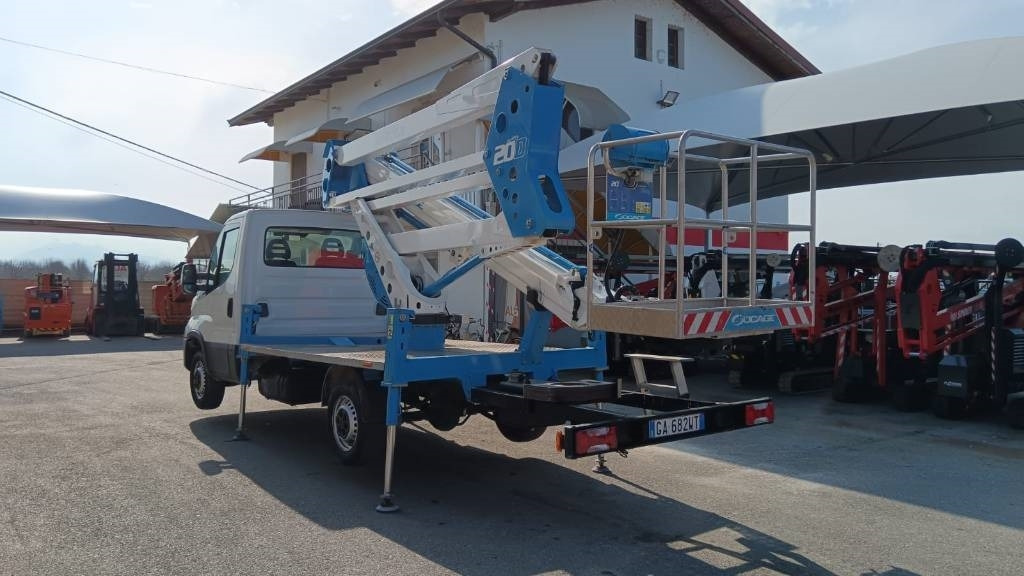 Socage 20d - Billift: bild 4 Socage 20d - Billift: bild 4