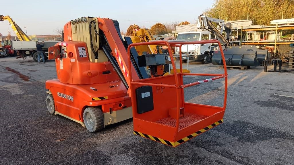 Toucan 1210 - Teleskoplift: bild 2 Toucan 1210 - Teleskoplift: bild 2