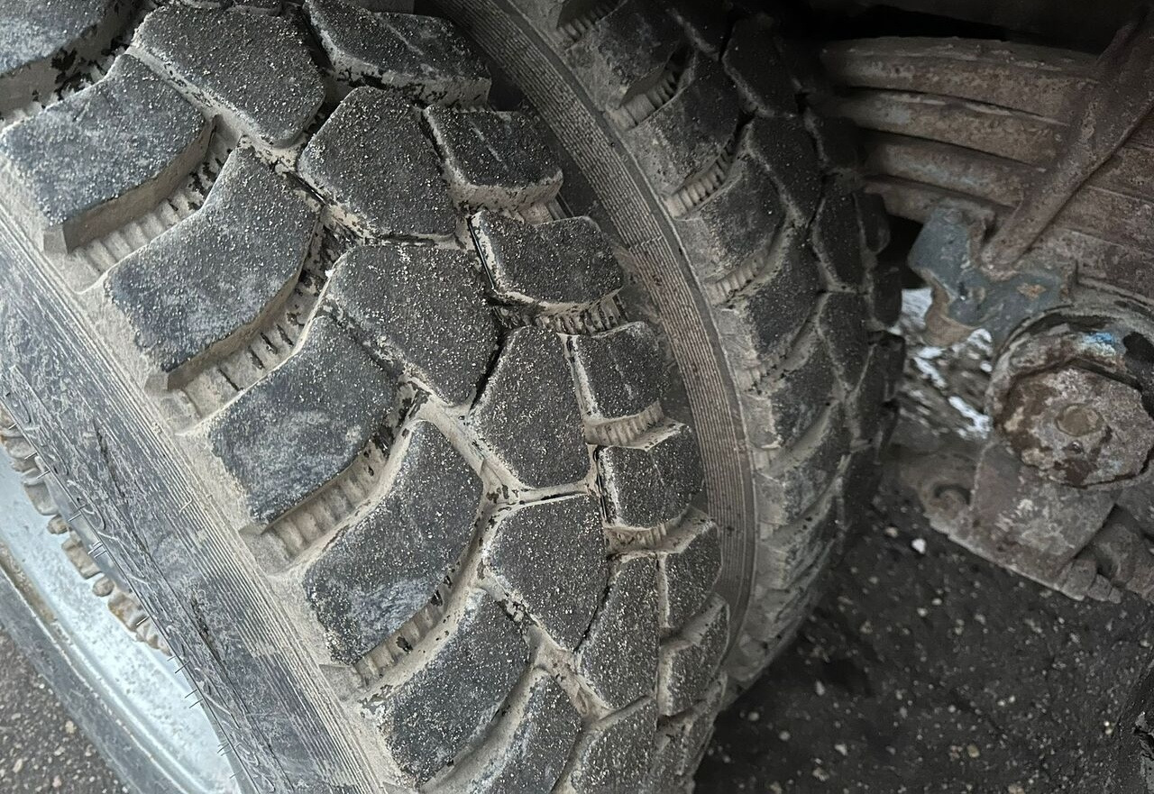 Scania 124C 6x6 steel - Tippbil lastbil: bild 5 Scania 124C 6x6 steel - Tippbil lastbil: bild 5