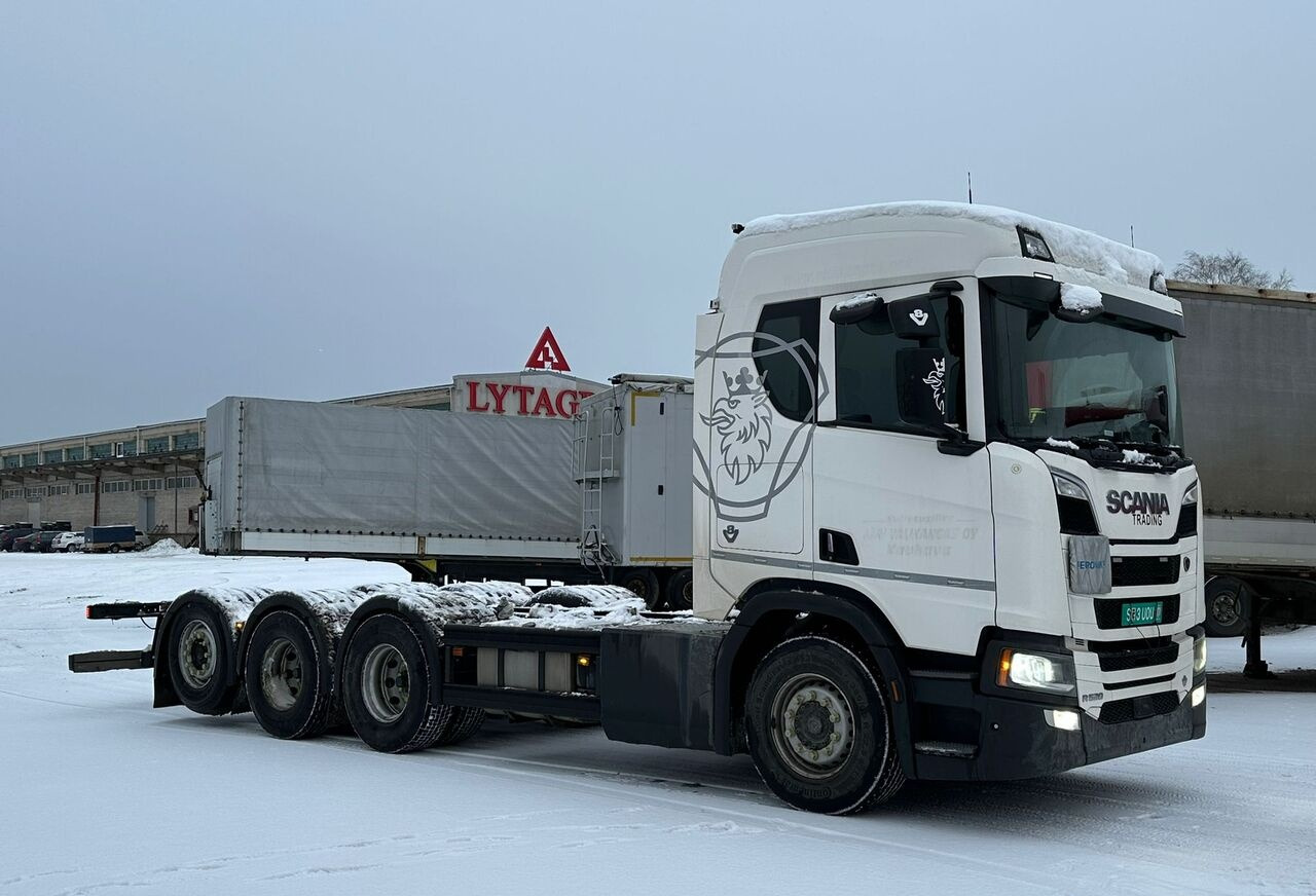 Scania R520 8x4 ADR - Chassi lastbil: bild 2 Scania R520 8x4 ADR - Chassi lastbil: bild 2