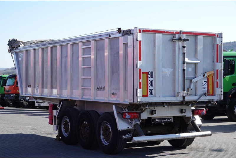 Benalu WYWROTKA ALUMINIOWA 28 M3 / OŚ PODNOSZONA / WAGA 5100 KG - Tippbil semitrailer: bild 5 Benalu WYWROTKA ALUMINIOWA 28 M3 / OŚ PODNOSZONA / WAGA 5100 KG - Tippbil semitrailer: bild 5