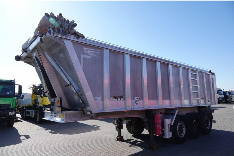 Benalu WYWROTKA ALUMINIOWA 28 M3 / OŚ PODNOSZONA / WAGA 5100 KG - Tippbil semitrailer: bild 3 Benalu WYWROTKA ALUMINIOWA 28 M3 / OŚ PODNOSZONA / WAGA 5100 KG - Tippbil semitrailer: bild 3