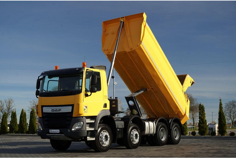 DAF CF 85.410 / 8x4 / WYWROTKA TYLNOZSYPOWA / HYDROKLAPA / OPONY 1 - Tippbil lastbil: bild 4 DAF CF 85.410 / 8x4 / WYWROTKA TYLNOZSYPOWA / HYDROKLAPA / OPONY 1 - Tippbil lastbil: bild 4