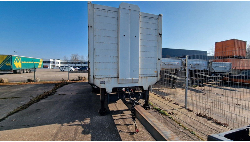 Dinkel DTAKWLW 18000 - Skåp semitrailer: bild 2 Dinkel DTAKWLW 18000 - Skåp semitrailer: bild 2