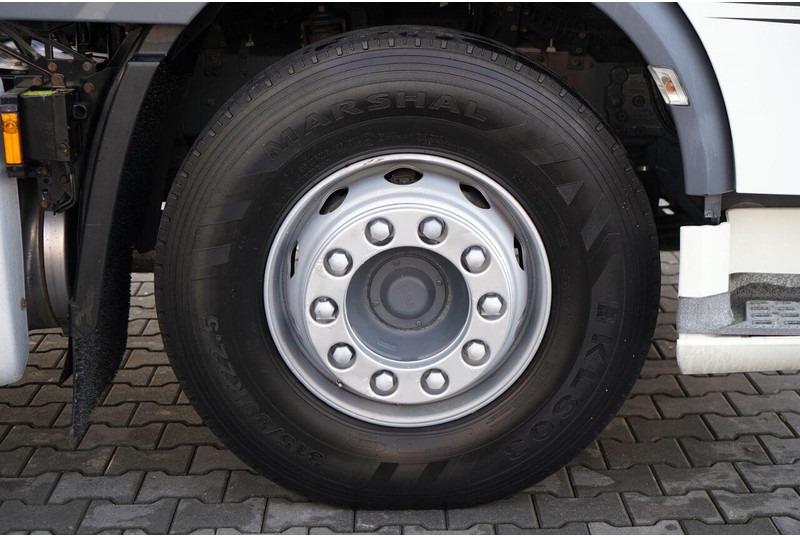 Dragbil DAF XF 460 / SPACE CAB / EURO 6: bild 20