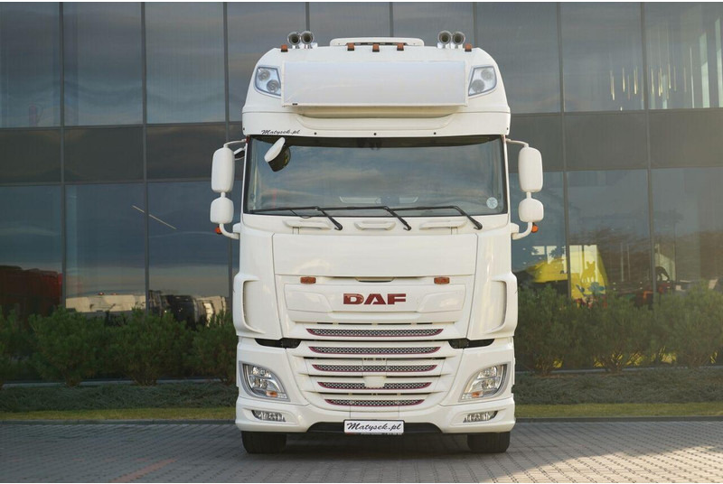 DAF XF 530 / RETARDER / I-PARK COOL / SUPER SPACE CAB / FULL AIRMATI - Dragbil: bild 3 DAF XF 530 / RETARDER / I-PARK COOL / SUPER SPACE CAB / FULL AIRMATI - Dragbil: bild 3