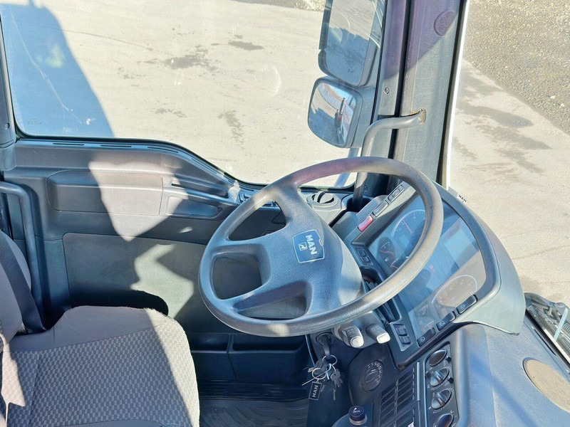 Dragbil MAN TGA 33.480* Sattelzugmaschine * PK 33002-EH: bild 12