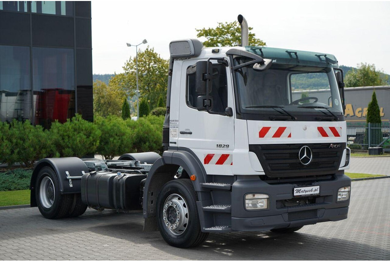 Mercedes-Benz AXOR 1829 - Dragbil: bild 1 Mercedes-Benz AXOR 1829 - Dragbil: bild 1