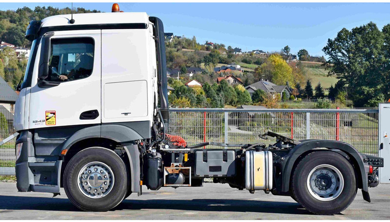 Mercedes-Benz Actros 1843 - Dragbil: bild 3 Mercedes-Benz Actros 1843 - Dragbil: bild 3