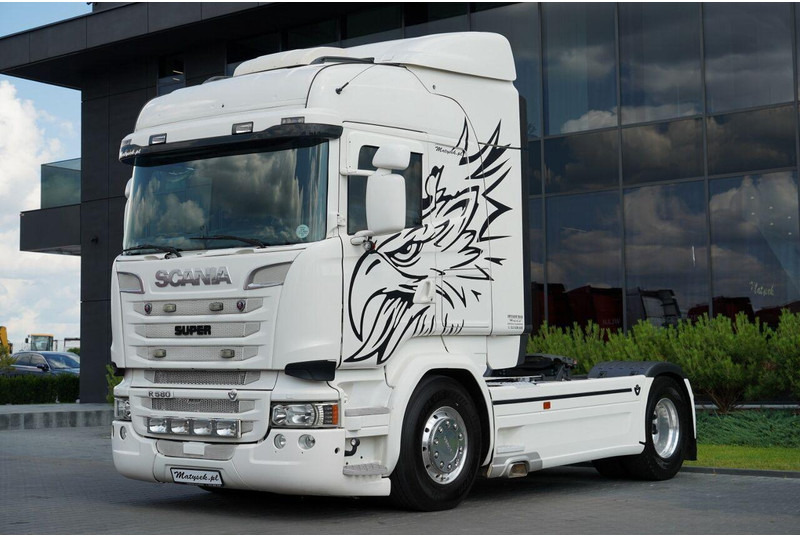 Scania R 580 / V8 / RETARDER / FULL AIRMATIC / I-PARK COOL/ SKÓRY / OPO - Dragbil: bild 4 Scania R 580 / V8 / RETARDER / FULL AIRMATIC / I-PARK COOL/ SKÓRY / OPO - Dragbil: bild 4