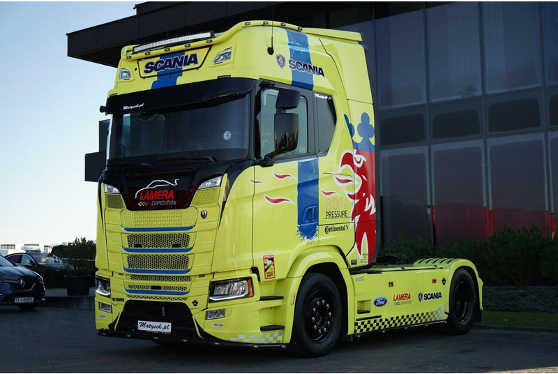 Scania S 520 / V8 / RETARDER / I-PARK COOL / FULL AIRMATIC / SKÓRY / - Dragbil: bild 1 Scania S 520 / V8 / RETARDER / I-PARK COOL / FULL AIRMATIC / SKÓRY / - Dragbil: bild 1