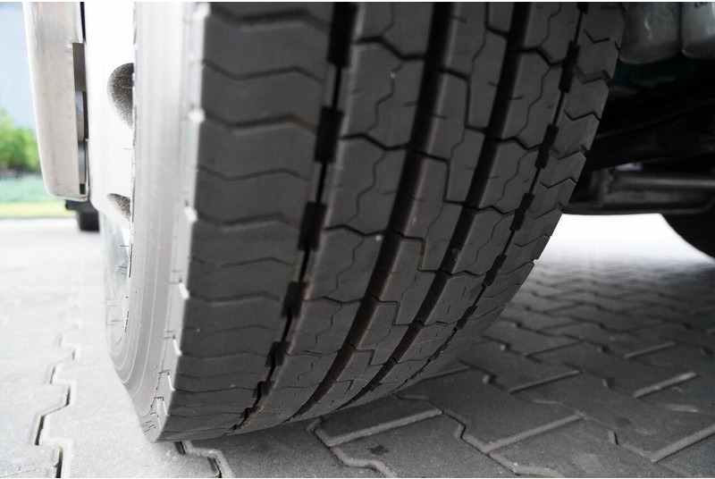 Dragbil Volvo FM 430: bild 18