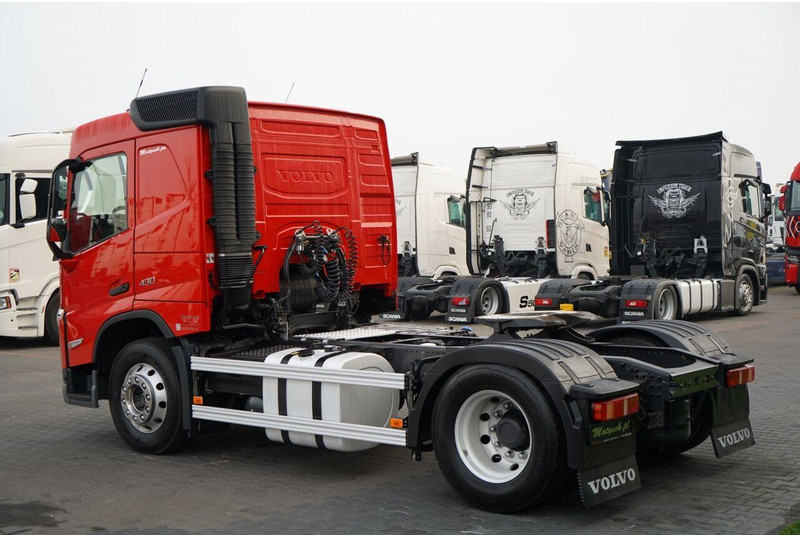 Dragbil Volvo FM 430: bild 8