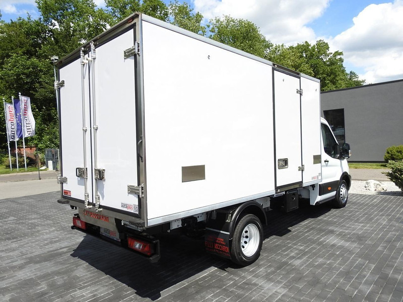 Ford TRANSIT CHŁODNIA KONTENER 0*C ZASILANIE 230V TEMPOMAT KLIMATYZAC - Kylbil: bild 3 Ford TRANSIT CHŁODNIA KONTENER 0*C ZASILANIE 230V TEMPOMAT KLIMATYZAC - Kylbil: bild 3