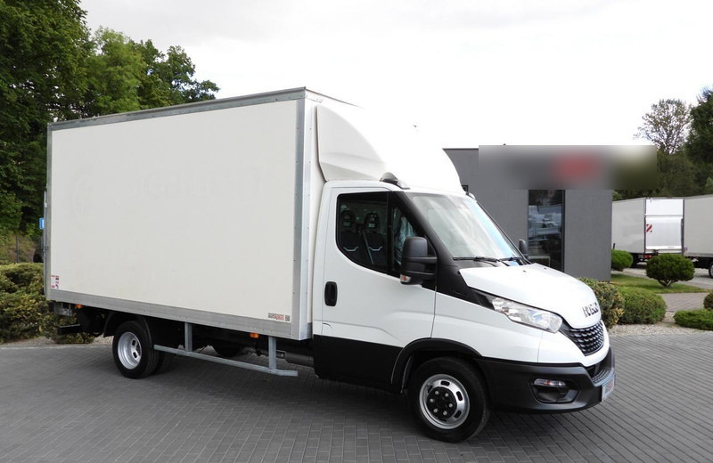 Iveco DAILY 35C16 KONTENER WINDA 8 PALET TEMPOMAT BLIŹNIACZE KOŁA KLIM - Volymskåp: bild 1 Iveco DAILY 35C16 KONTENER WINDA 8 PALET TEMPOMAT BLIŹNIACZE KOŁA KLIM - Volymskåp: bild 1