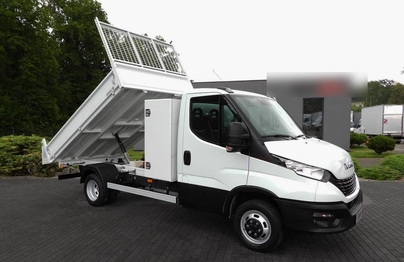 Iveco DAILY 35C16 - Transportbil med tippflak: bild 1 Iveco DAILY 35C16 - Transportbil med tippflak: bild 1